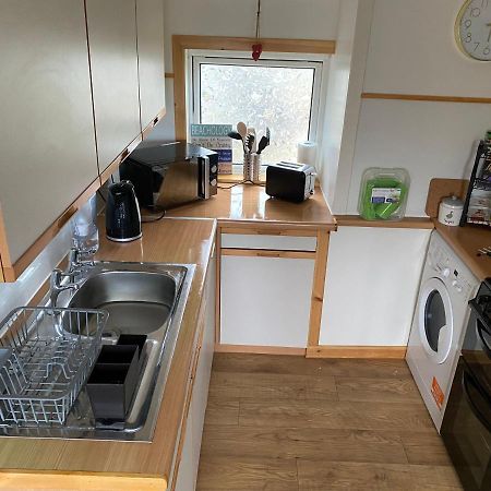 2 Bedroom House Overlooking Pierowall Bay, Westray ภายนอก รูปภาพ